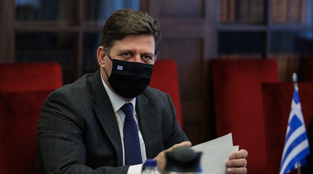 Βαρβιτσιώτης: Η Τουρκία παραβιάζει τη Συνθήκη της Λωζάνης