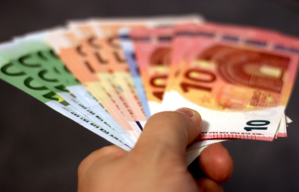 ΕΦΚΑ – ΔΥΠΑ: Εβδομάδα πληρωμών για 61.825 δικαιούχους