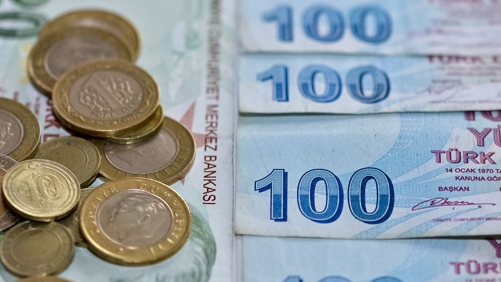 Η λίρα Τουρκίας στο 8:1 έναντι του δολαρίου, η χειρότερη εβδομάδα από το 2018