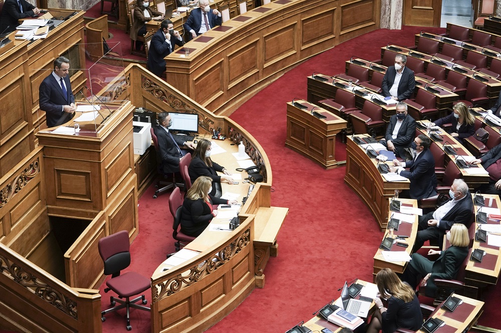 Απλοποιούνται και συρρικνώνονται οι διαδικασίες στις δημόσιες προμήθειες και συμβάσεις