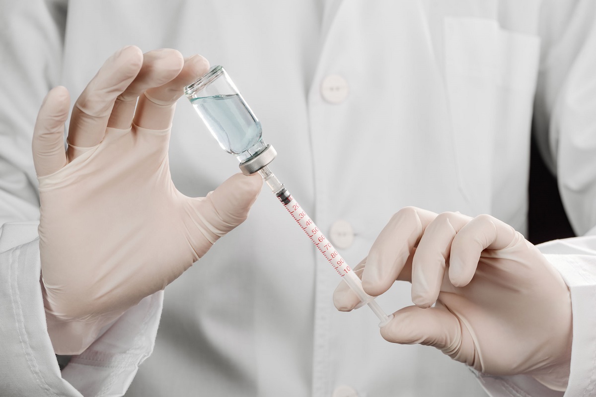 Έτσι θα προχωρήσουν οι εμβολιασμοί και θα ανοίξει η οικονομία