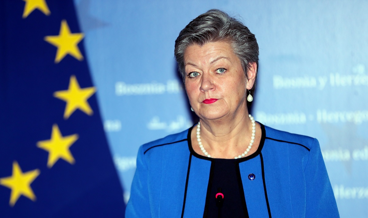 ΕΕ: Η Ελλάδα διερεύνησε περιστατικά με μετανάστες όπου κρίθηκε απαραίτητο