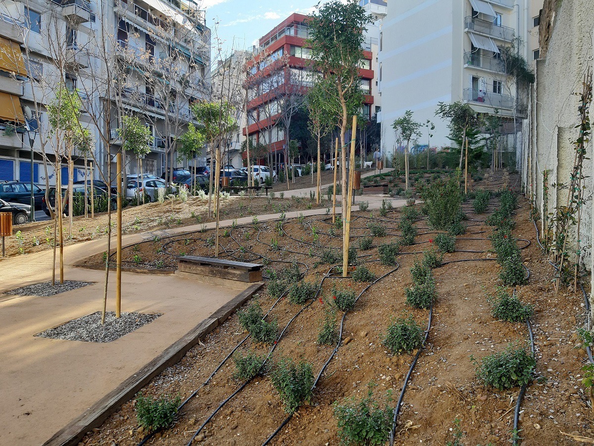 Το Reuters εκθειάζει τα πάρκα τσέπης της Αθήνας