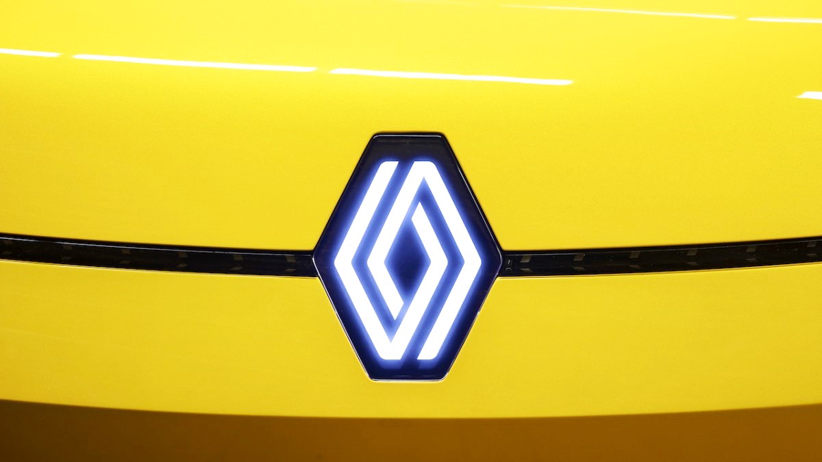Με σχήμα διαμαντιού και το 9ο λογότυπο της Renault
