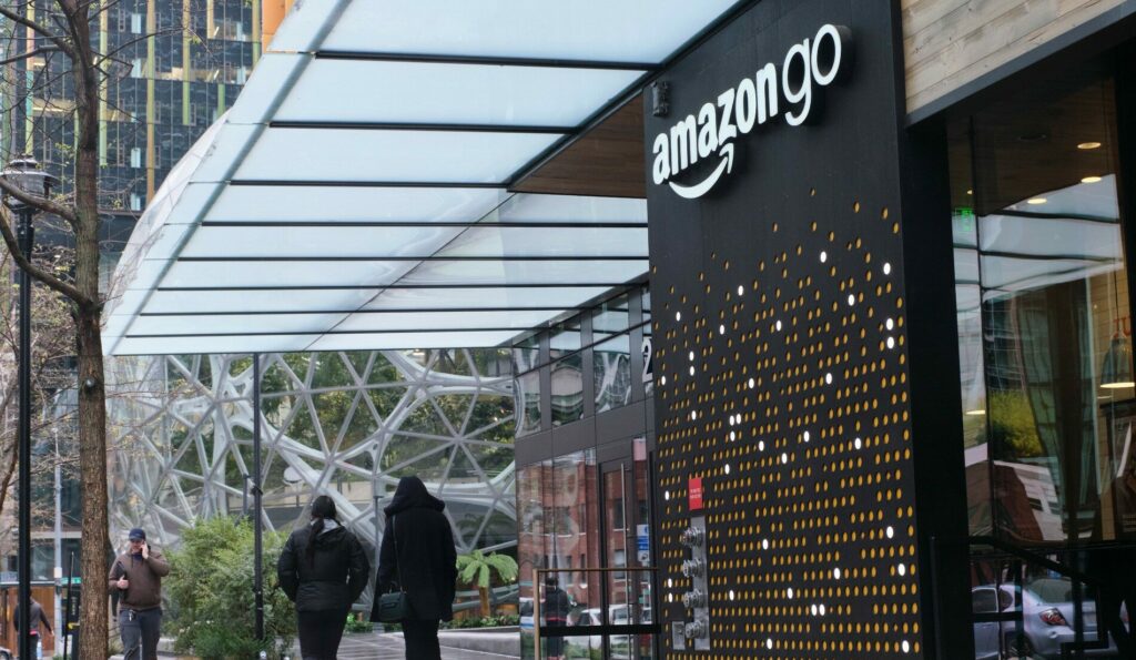 Starbucks και Amazon ενώνουν τις δυνάμεις τους
