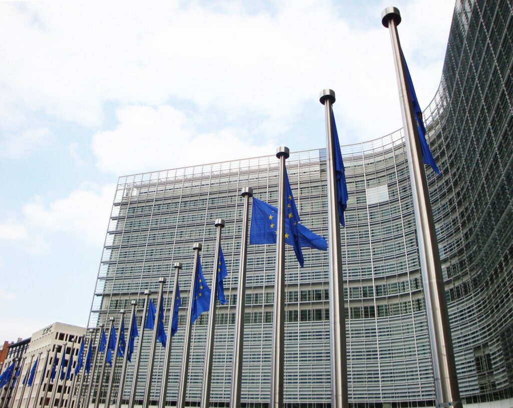 Κομισιόν: Μικραίνει το χάσμα ανισοτήτων μεταξύ των περιφερειών της ΕΕ