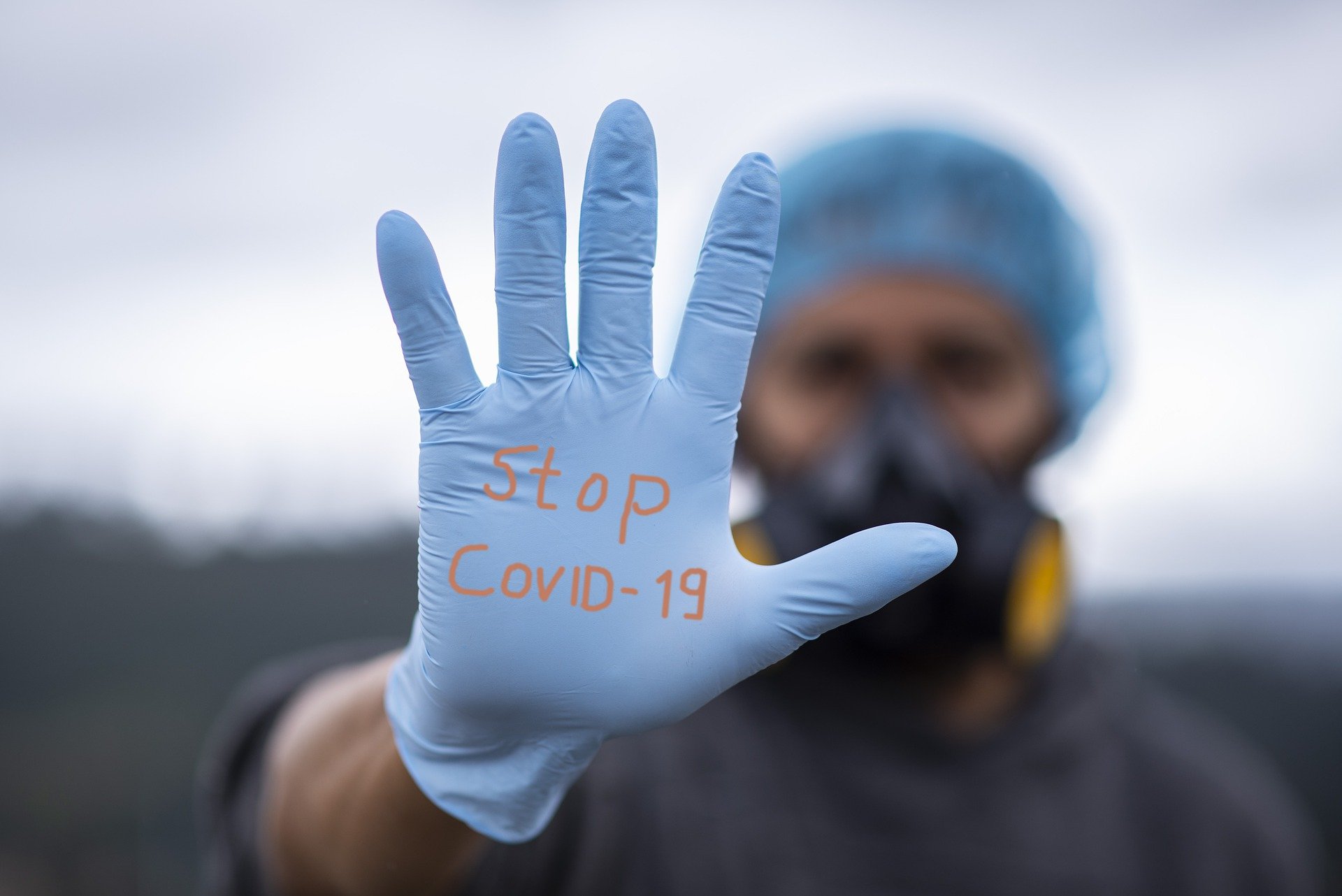 COVID-19: Πάνω από 2,5 εκατ. θάνατοι παγκοσμίως