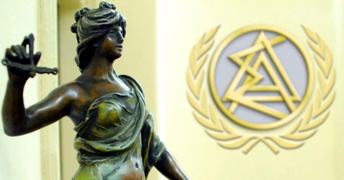 Υπ.Εργασίας: Επί τάπητος οικονομικό βοήθημα και ασφαλιστικές εισφορές δικηγόρων