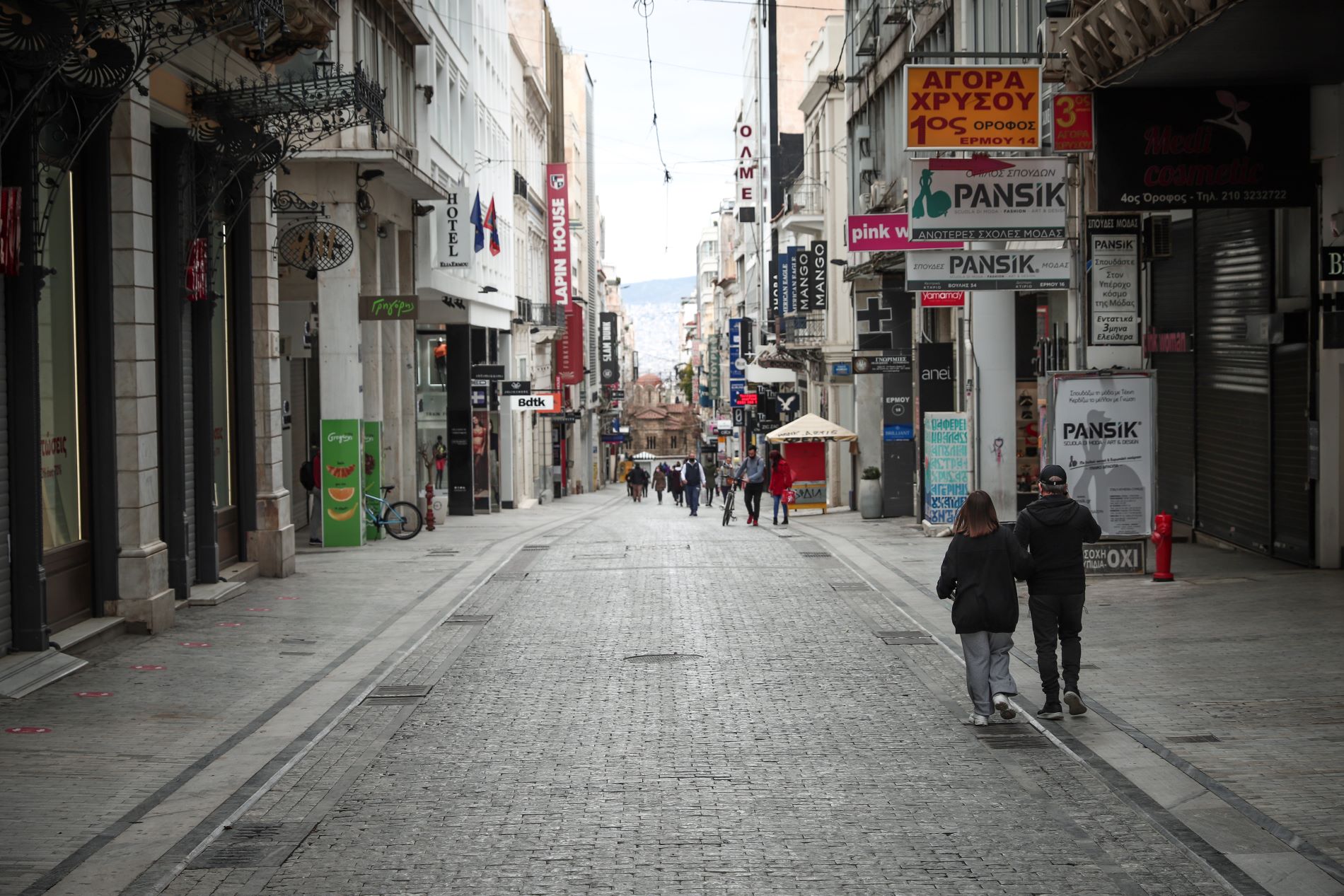 Αναβάλλεται για την Παρασκευή η συνεδρίαση της επιτροπής λοιμωξιολόγων