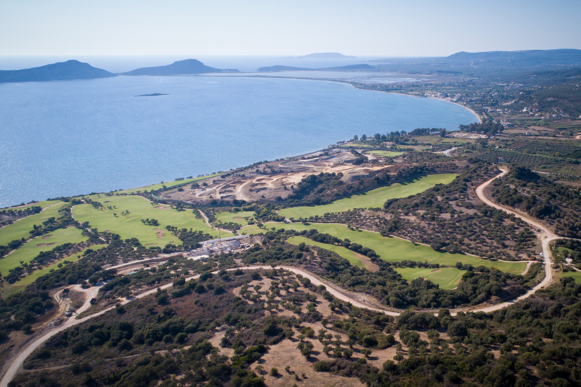 Αεροφωτογραφία από τα γήπεδα γκολφ στο Costa Navarino © Eurokinissi