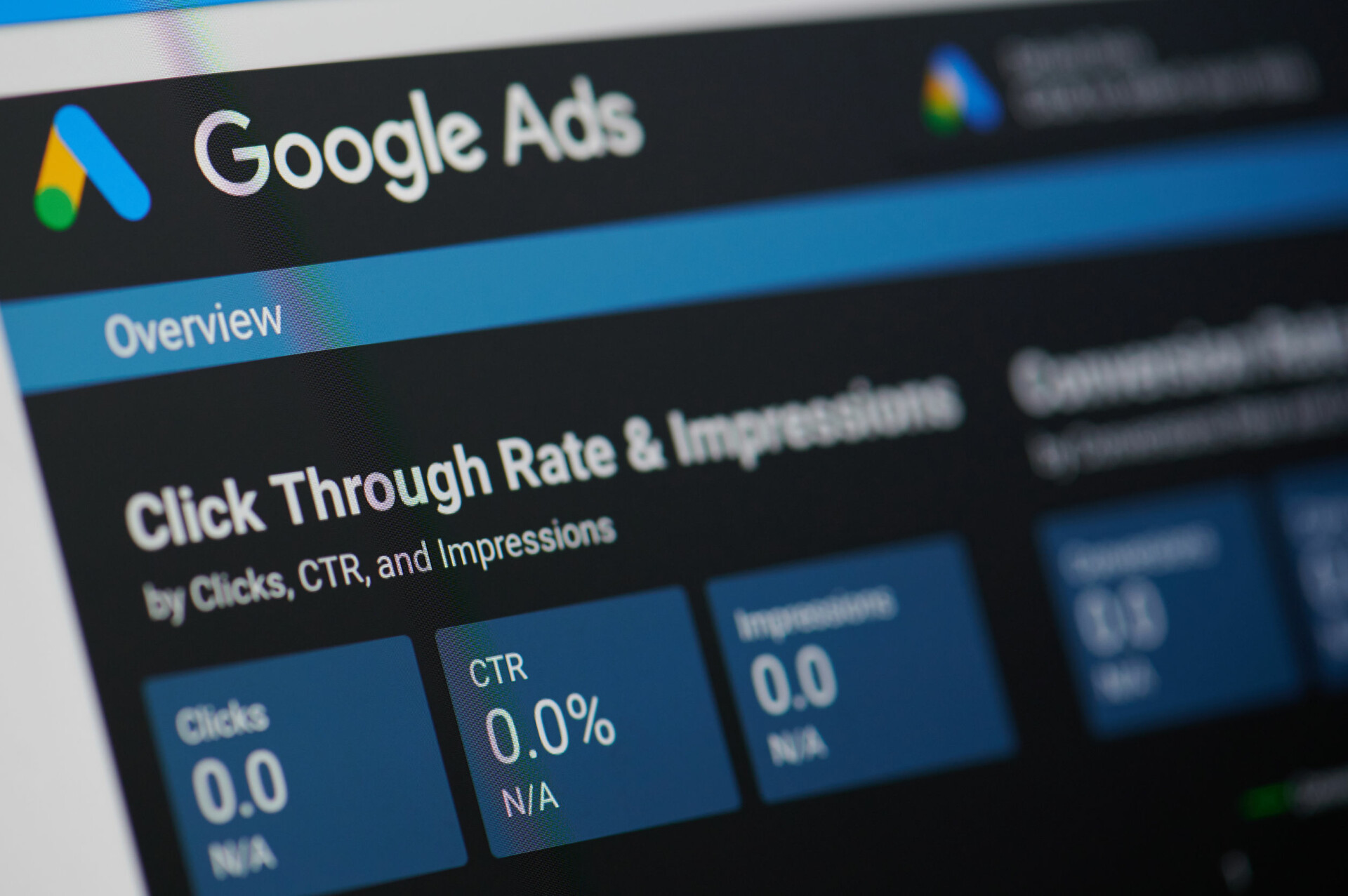 Η Google διέγραψε 99 εκατ. ψευδείς διαφημίσεις για την COVID-19