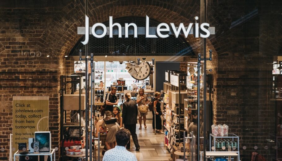 John Lewis: Κλείνει οριστικά 8 καταστήματα - Απώλεια 1.300 θέσεων εργασίας