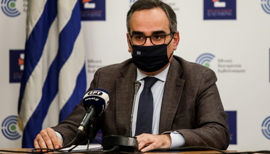 Κοντοζαμάνης: Ξεκινούν άμεσα οι κατ΄ οίκον εμβολιασμοί
