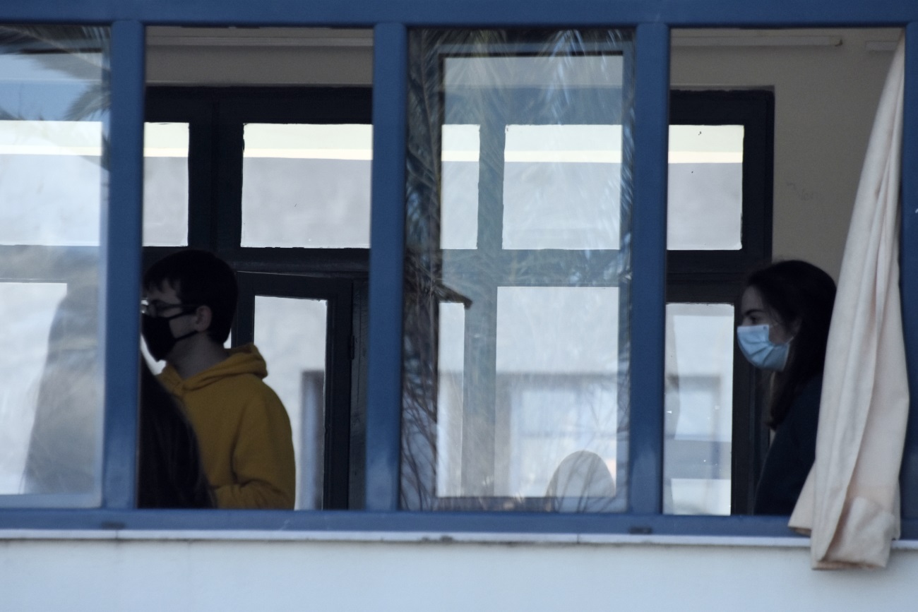 Παγώνη: Να ανοίξουν σχολεία και καταστήματα στις 16 Μαρτίου