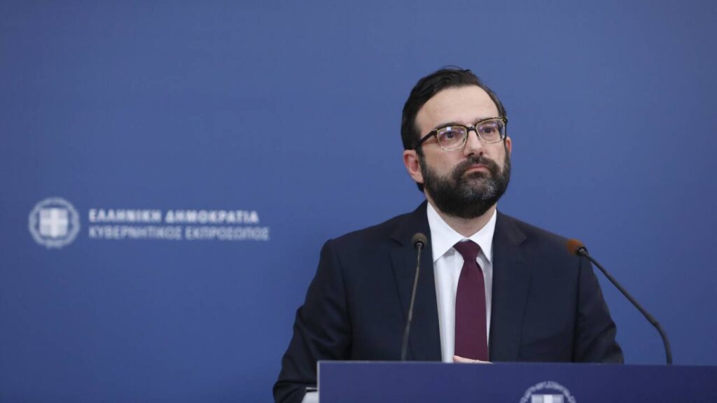 Το παρασκήνιο της παραίτησης Ταραντίλη