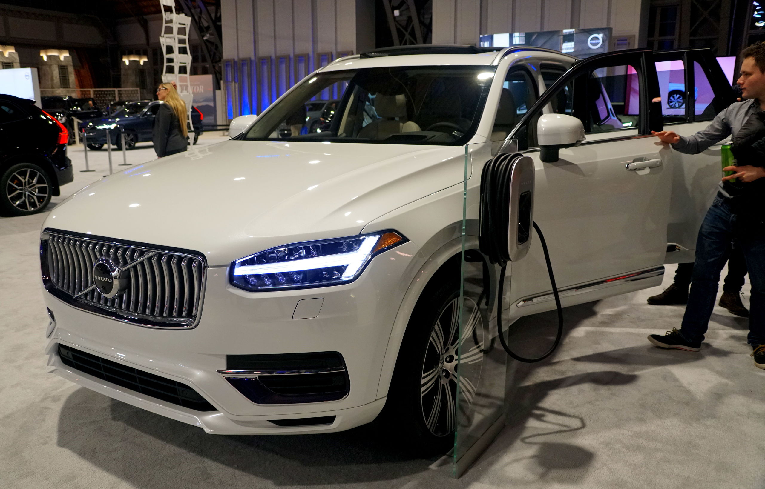 Volvo-Northvolt: Συνεργασία για την εξέλιξη και την παραγωγή μπαταριών