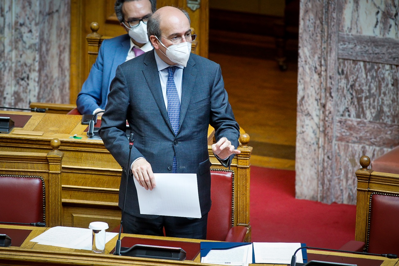 Κ. Χατζηδάκης: Τι περιλαμβάνει το ν/σ για την Προστασία της Εργασίας
