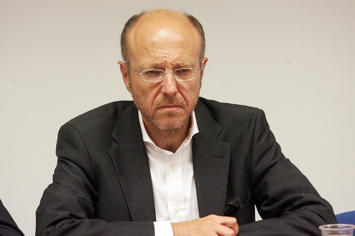 Βαρτζόπουλος: Να σεβαστούμε τους νομοταγείς πολίτες