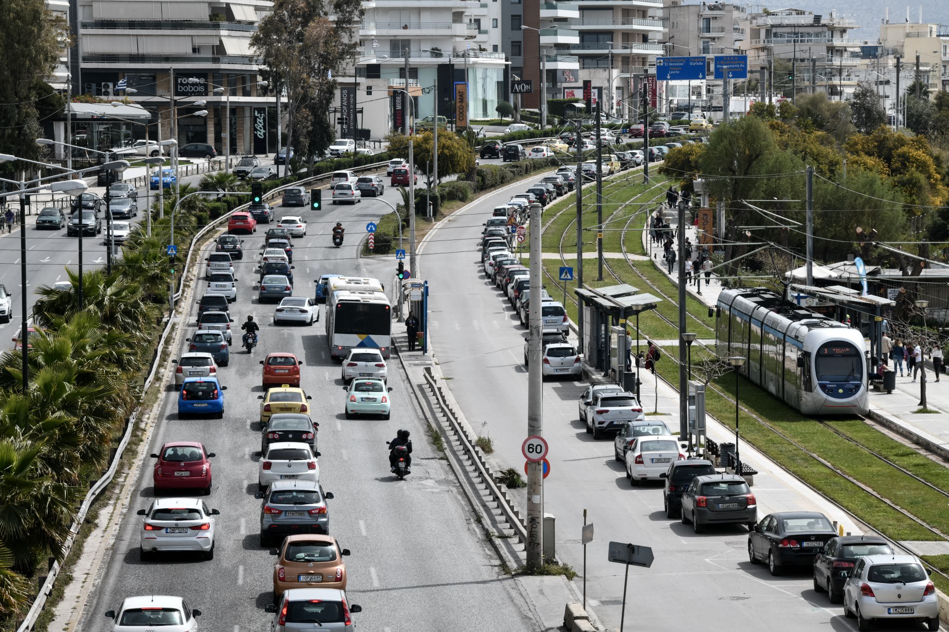 Σχολές οδηγών: Το 30% κινδυνεύει με λουκέτο