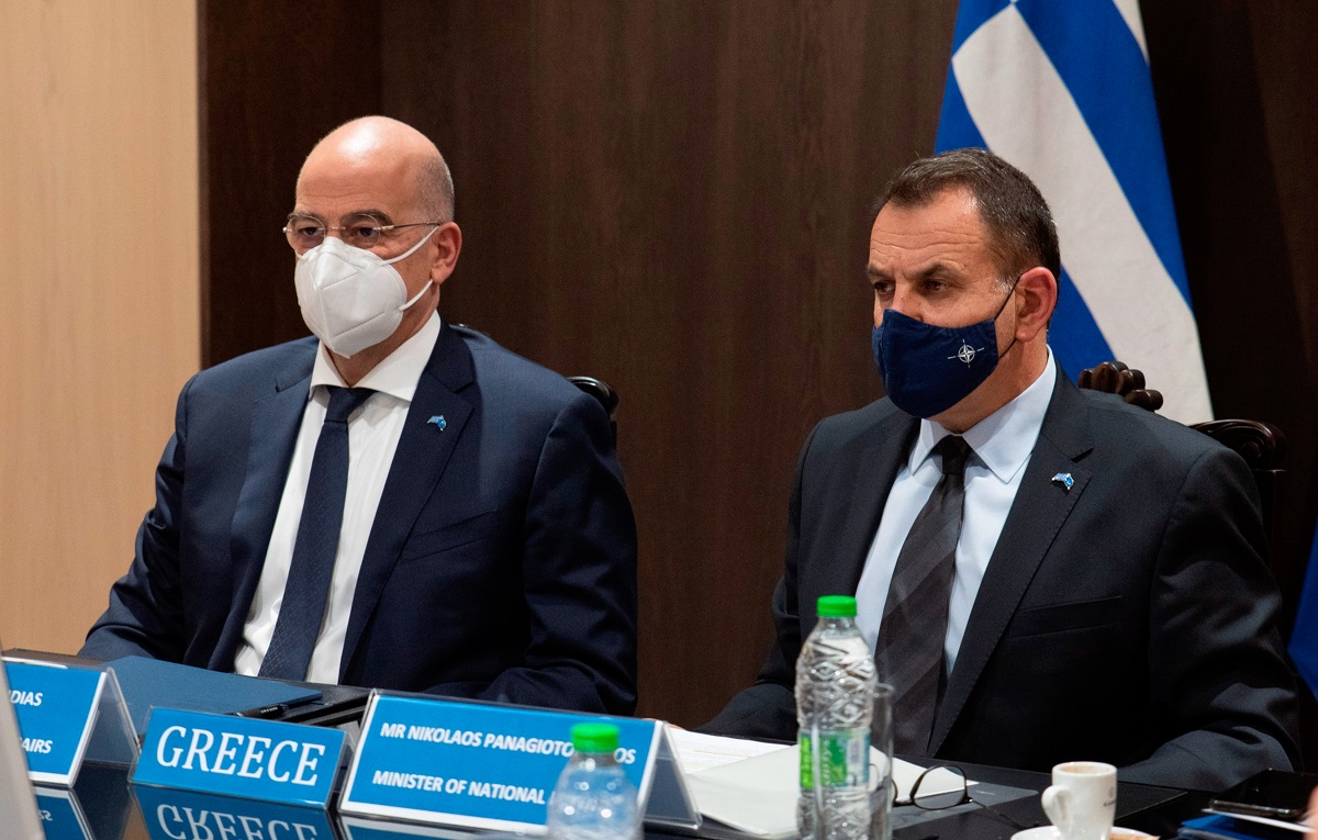 Δένδιας – Παναγιωτόπουλος: Επισκέπτονται τη Σαουδική Αραβία