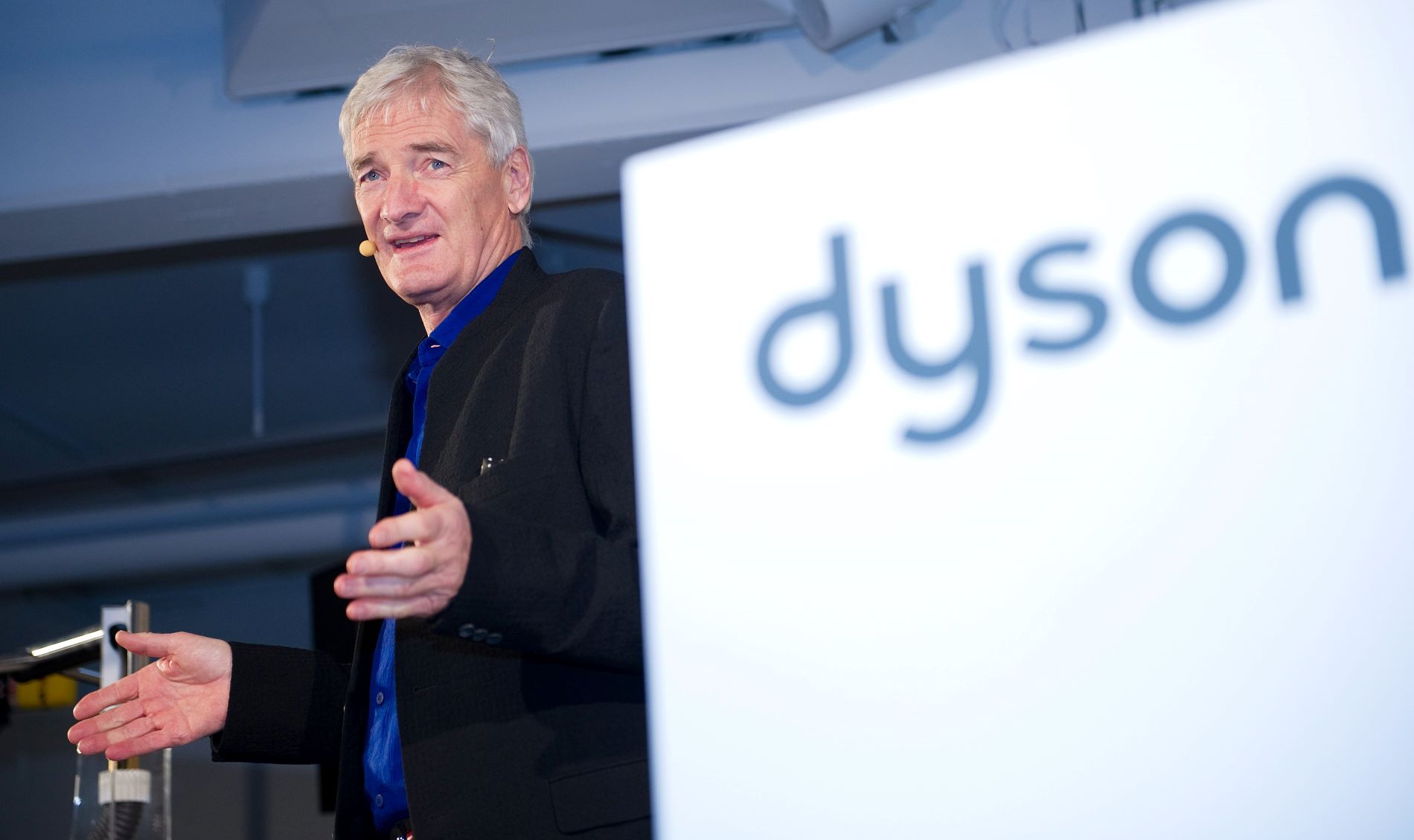 Dyson: Προχωρά σε 1.000 απολύσεις στη Βρετανία