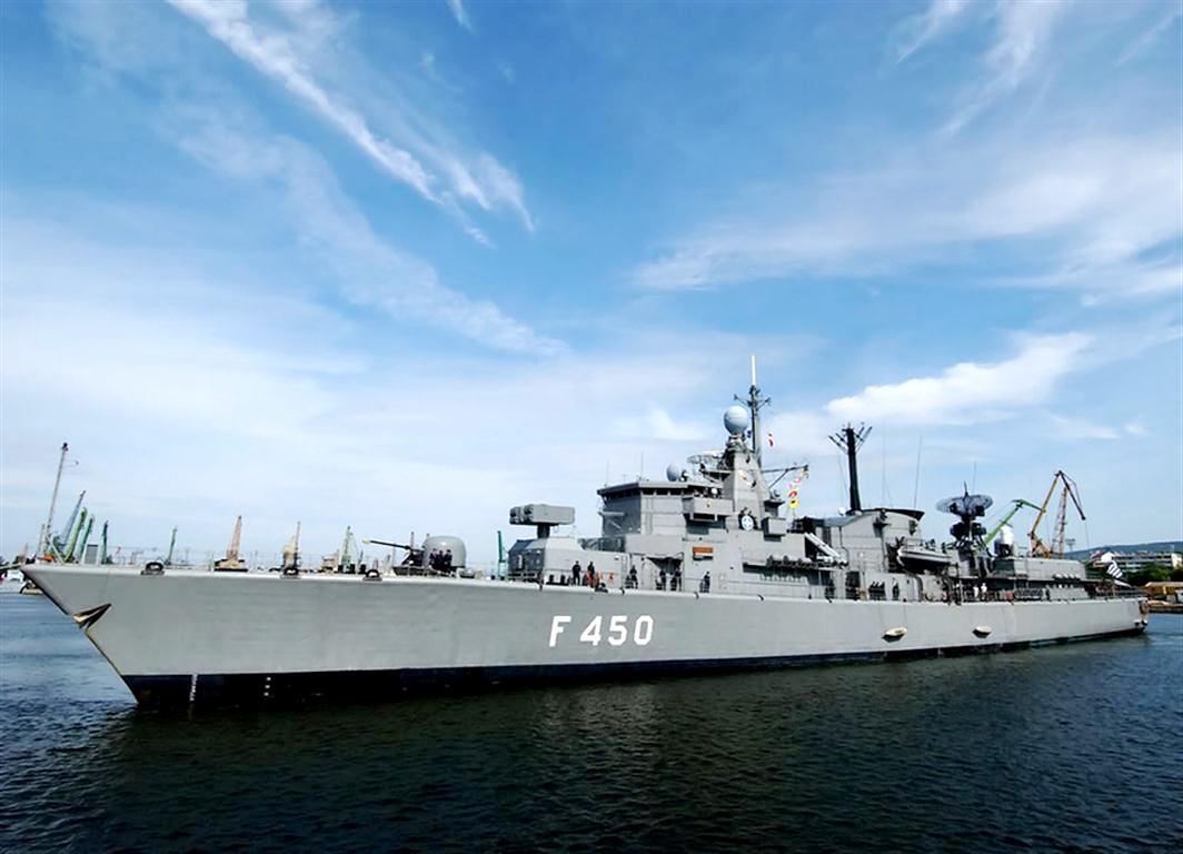 ΚΥΚΝΟΣ ΙΙ: Με νέες ηλεκτρομηχανές η φρεγάτα ΕΛΛΗ