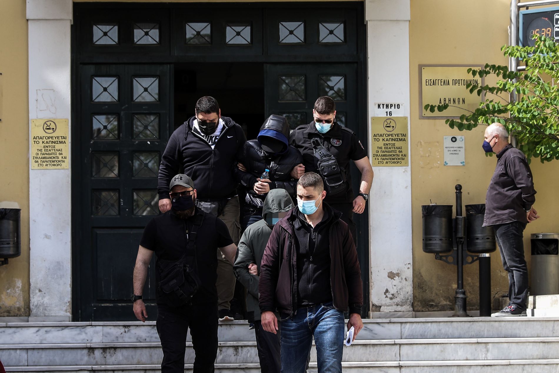 Συνελήφθη στο Περιστέρι ο Μένιος Φουρθιώτης