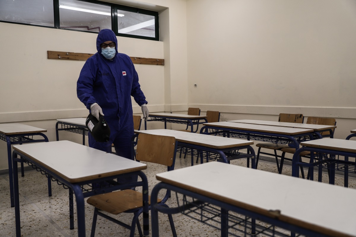 Λύκεια: Ανοίγουν μετά από πέντε μήνες με self test και μέτρα προστασίας