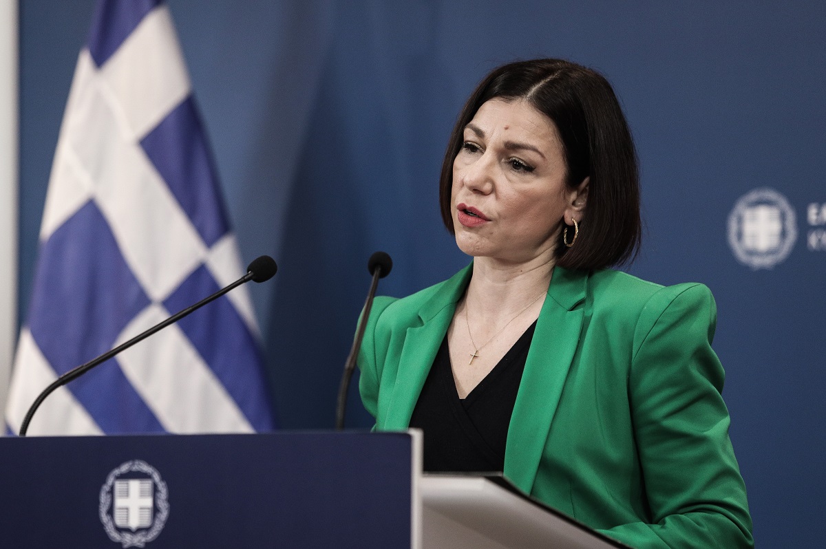 Πελώνη: Πρέπει να πείσουμε τους δύσπιστους να εμβολιαστούν