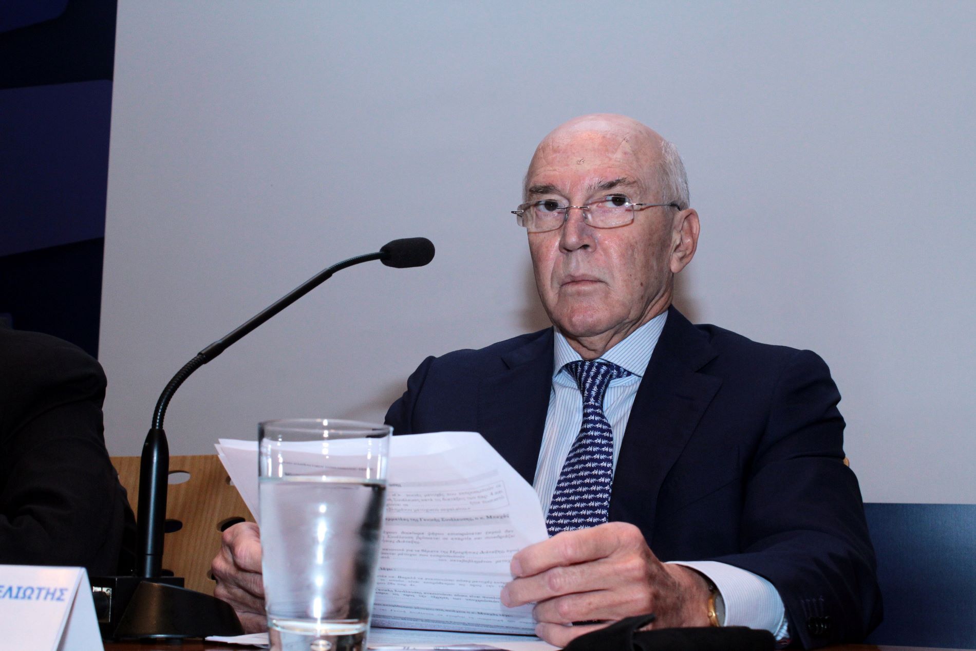 Η στάση Ρουμελιώτη στην υπόθεση Καλογρίτσα