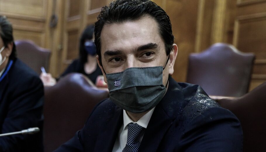 ΥΠΕΝ: Πράσινα συμβόλαια για ανταγωνιστικές τιμές ενέργειας