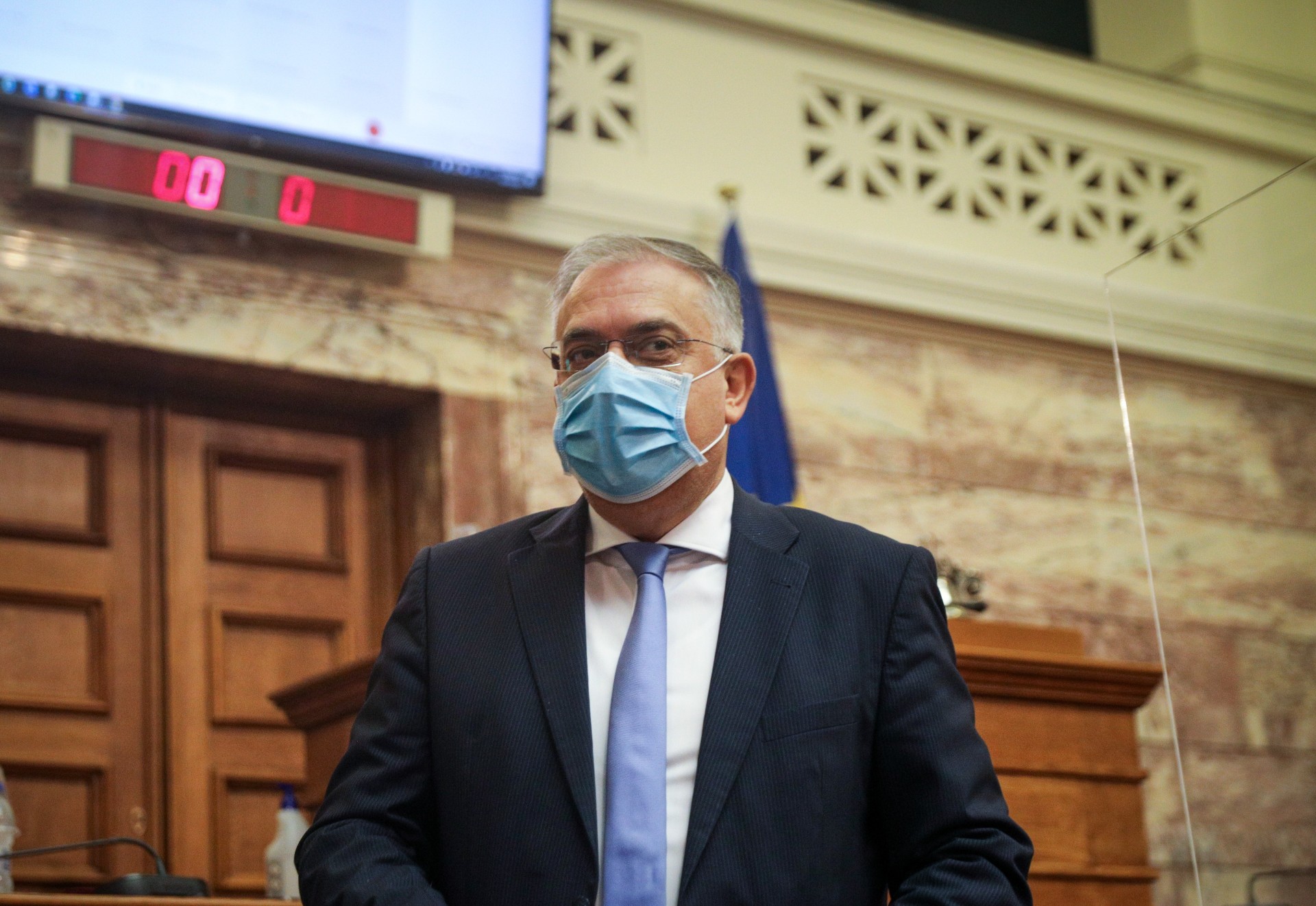 To μοιραίο λάθος του Τάκη, η νέα συνεργασία και ο μύθος για τα ρωσικά εμβόλια