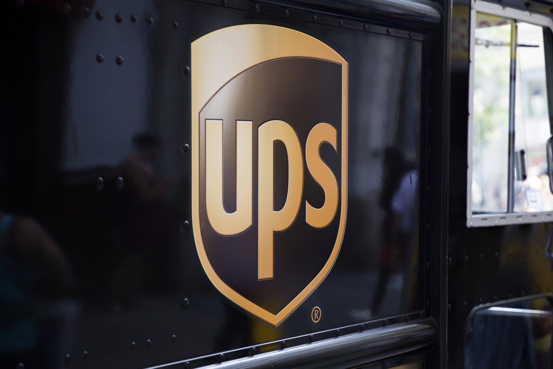 UPS: Στήριξη σε επιχειρήσεις για το φορολογικό περιβάλλον της ΕΕ