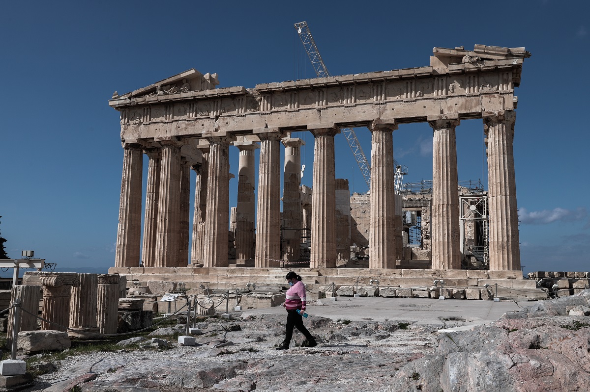 Αρχαιολογικοί χώροι: Aνοίγουν αύριο με ελεύθερη είσοδο