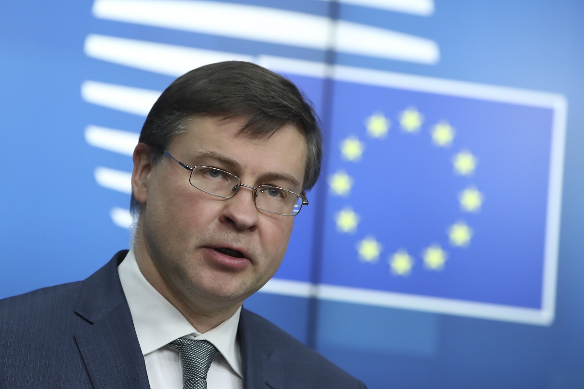 Εύσημα στην Ελλάδα από Ντομπρόβσκις – Τζεντιλόνι