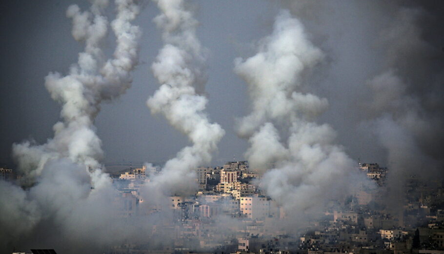 ΣΈνταση στη Γάζα © EPA/MOHAMMED SABER