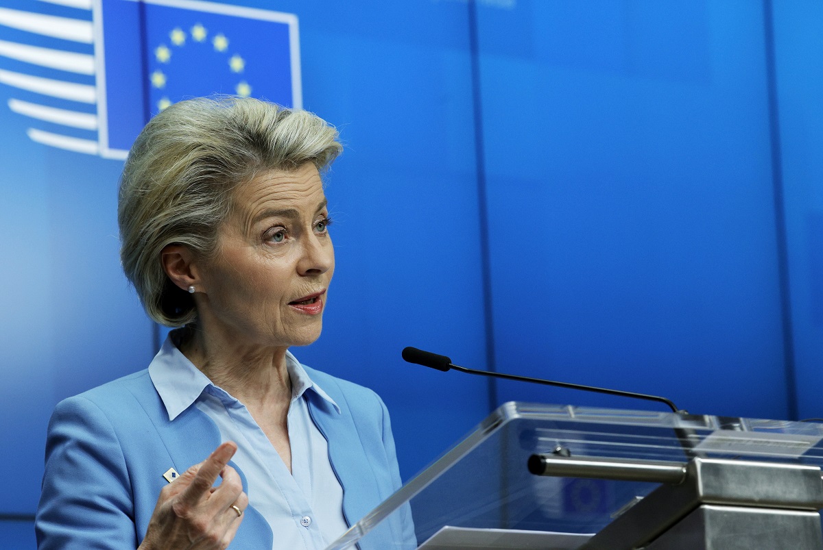 Η πρόεδρος της Ευρωπαϊκής Επιτροπής Ούρσουλα φον ντερ Λάιεν © EPA/Olivier Matthys
