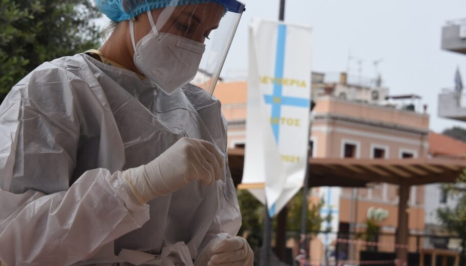 Διενέργεια δωρεάν rapid test ©EUROKINISSI