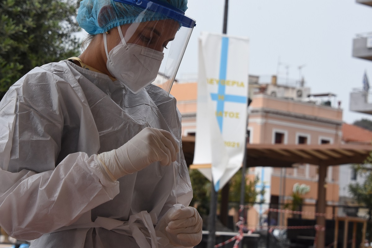 Διενέργεια δωρεάν rapid test ©EUROKINISSI
