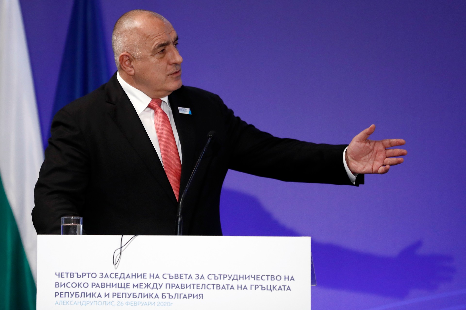 Βουλγαρία: Ομαδικά πυρά κατά του ηρωικά μαχόμενου Borisov