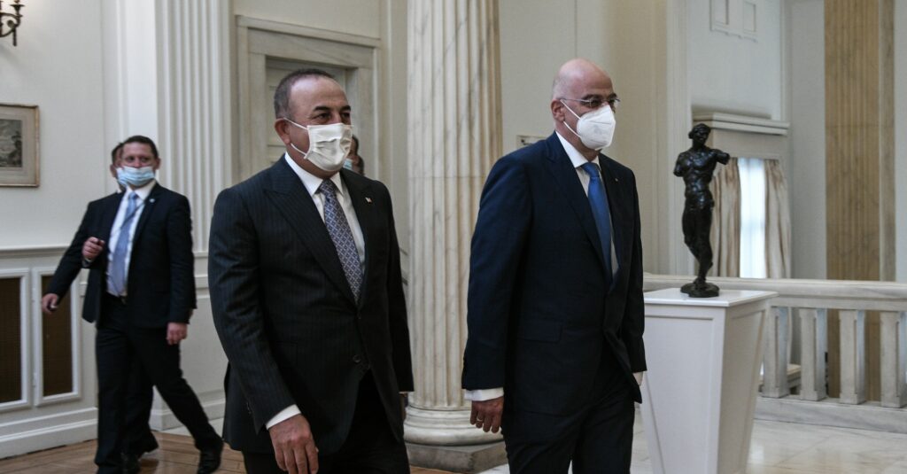 Τσαβούσογλου: Ο Δένδιας προσπαθεί να δυσφημίζει συνεχώς την Τουρκία