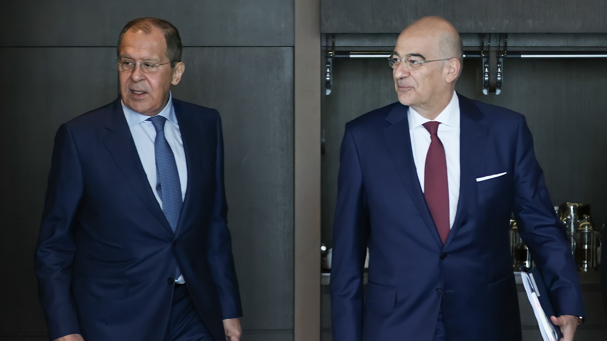 Νίκος Δένδιας με τον Σεργκέι Λαβρόφ ©Twitter/NikosDendias