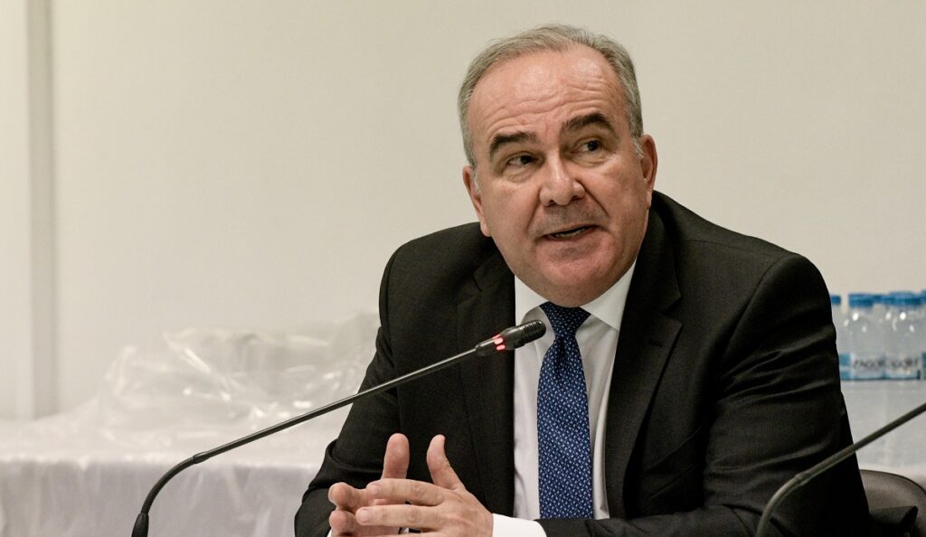 Παπαθανάσης: Πλήρης ομαλοποίηση στη διάθεση των self test τον Μάιο