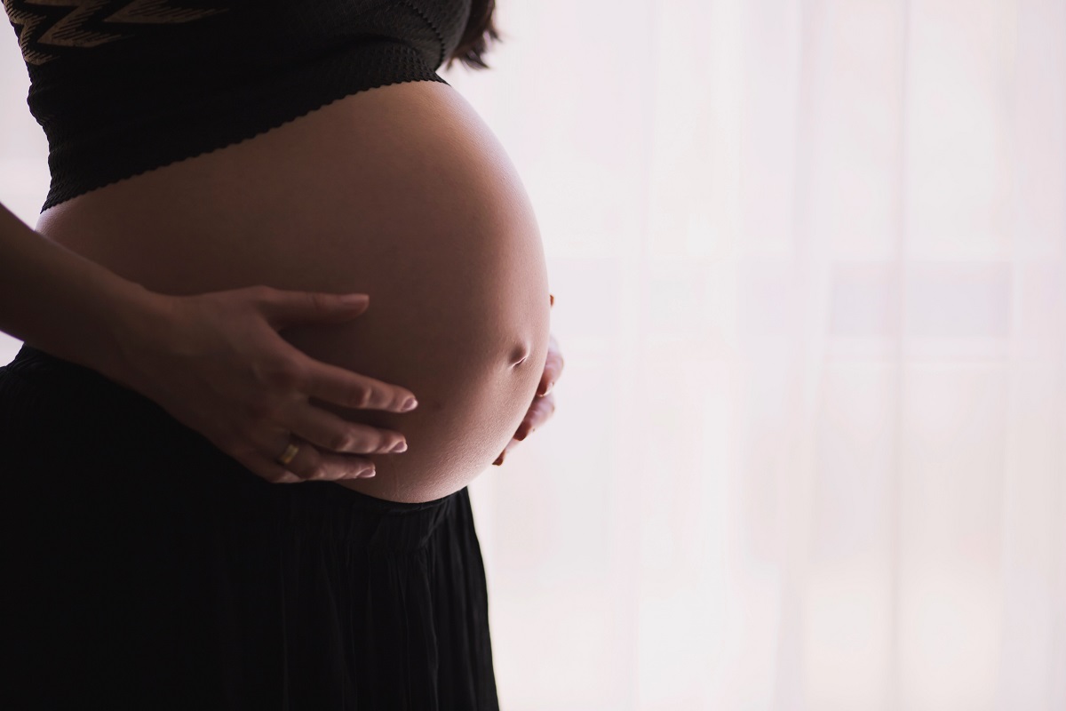 Σουηδία: Mόνο έγκυες με Covid-19 σε μαιευτική πτέρυγα στο Γκέτεμποργκ