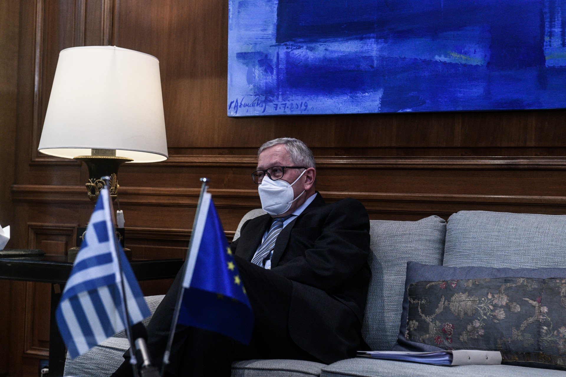 Ρέγκλινγκ: Συνέχιση των μεταρρυθμίσεων παράλληλα με τα μέτρα στήριξης