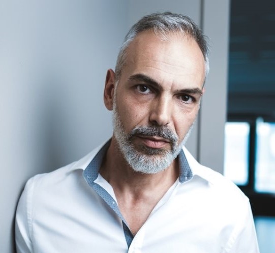 Ηλίας Σιακαντάρης