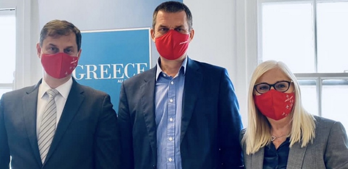 Θεοχάρης: Ο ελληνικός τουρισμός δίνει μάχες και τις κερδίζει