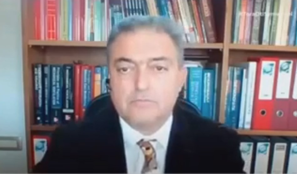Βασιλακόπουλος: Δεν χρειάζεται το τεστ για κορονοϊό μετά τον εμβολιασμό