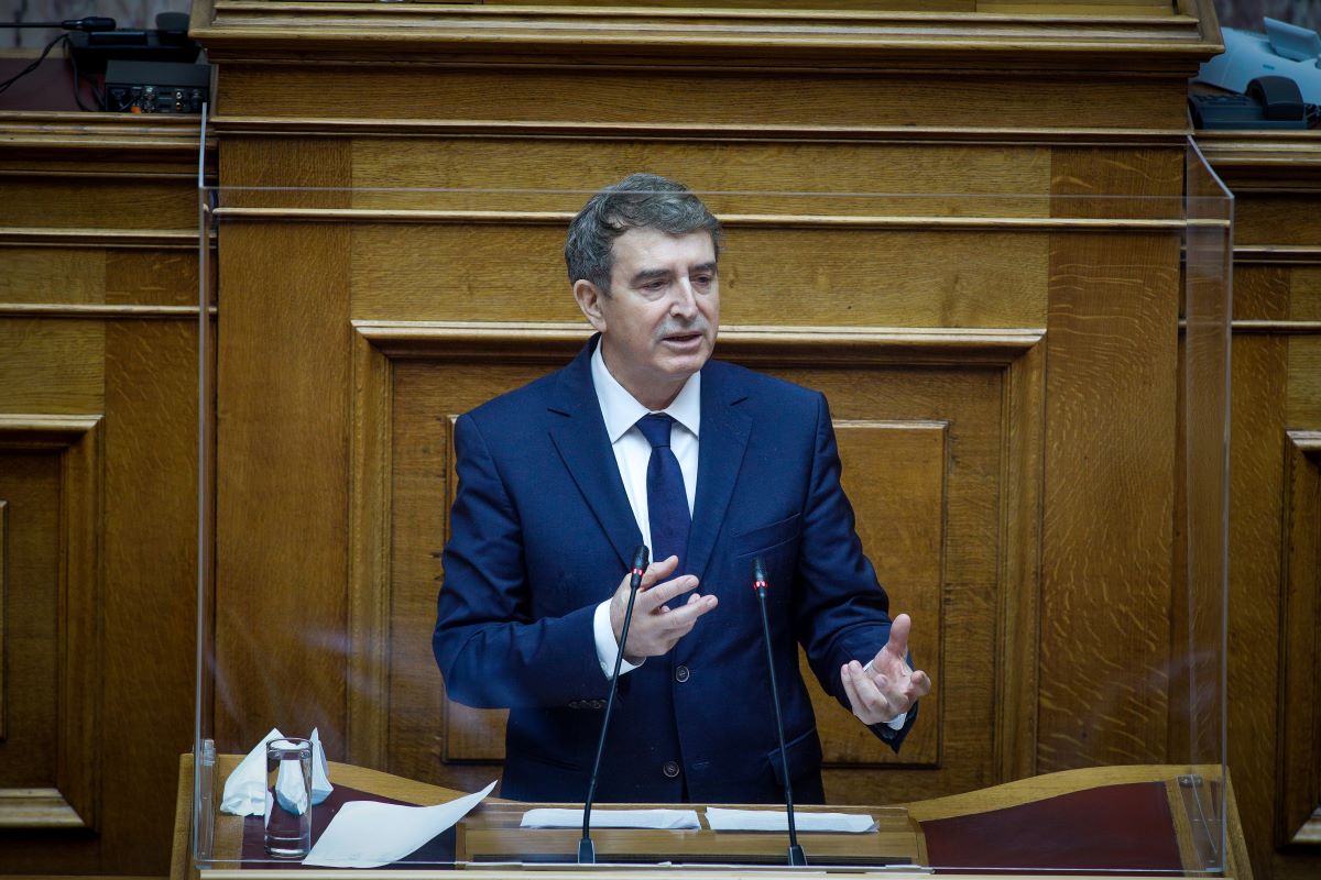 Χρυσοχοΐδης: Σχέδιο για την αστυνόμευση των τουριστικών περιοχών
