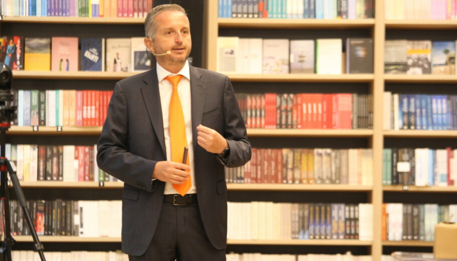 Ρόμπυ Μπουρλάς, CEO της Public - MediaMarkt © Olympia